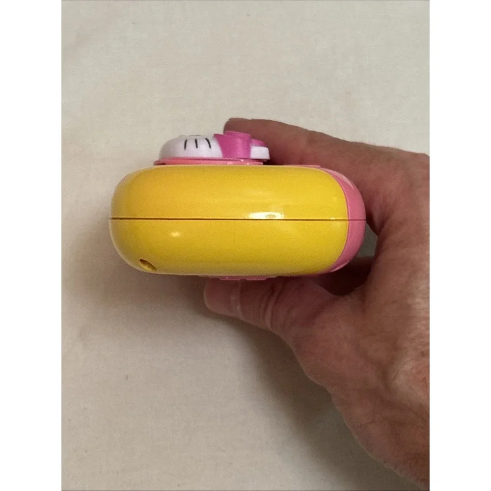 2008 Hello Kitty Sanrio Pink Toy Camera Daniel & Co Interactive Electronic Toy